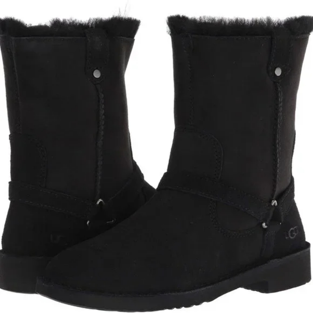 UGG Aveline black size 8